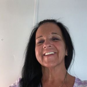 Meet your Posher, Helen